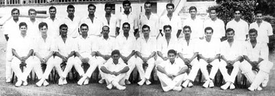 ceylon-cricket-team-62-63