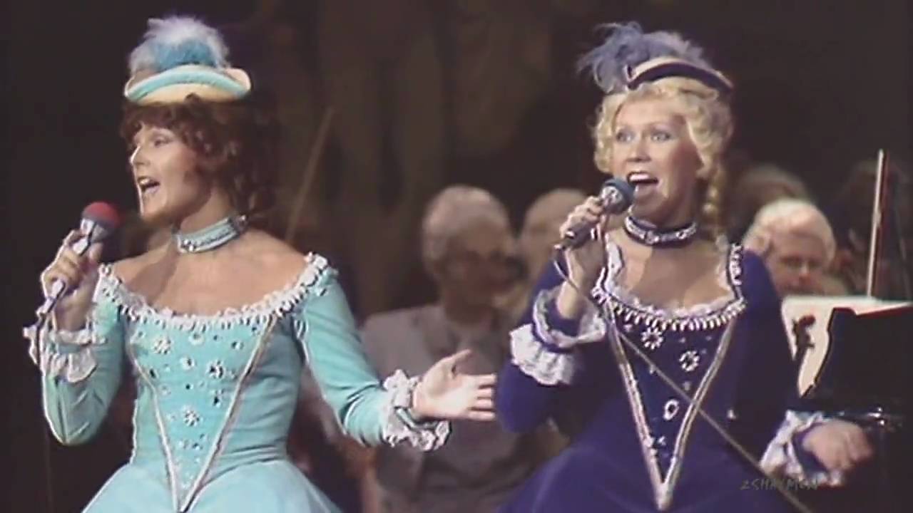 Elanka Abba Dancing Queen Royal Swedish Opera 1976 By Desmond Kelly Elanka Watch the music video and discover trivia about this classic pop song now. dancing queen royal swedish opera 1976