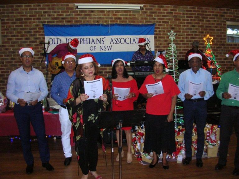 Josephians usher in the festive season with joyous evening of singing, dining and entertainment – Photos thanks to George Rupesinghe