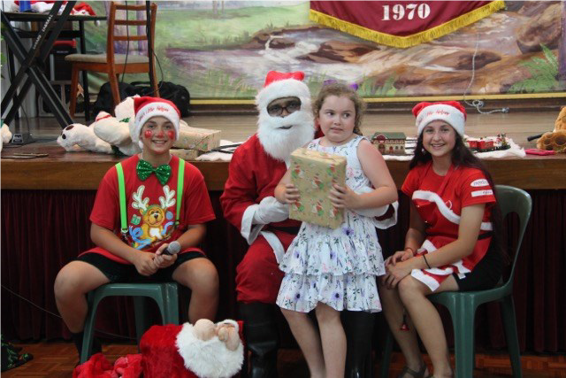 Photos from The Silver Fawn Club (Brisbane) – CHILDRENS CHRISTMAS PARTY – SATURDAY, 15 DECEMBER, 2018 – Samantha Loos
