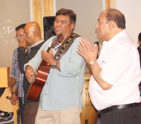 Carols and Christmas cheer at the Walawwa 