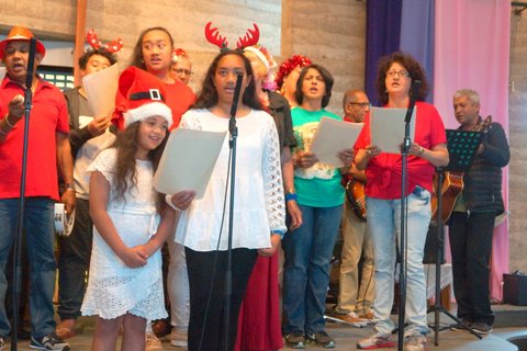 Christmas carols at Resurrection Church in Keysborough with Fr. Brian Collins, Fr. Yon and Fr. Martin ,and the choirs of the church