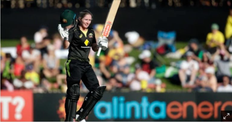Mooney century blasts Australia to victory over brave Sri Lanka
