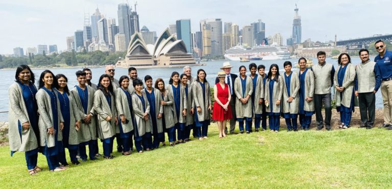 Governor General David Hurley welcomes Indian Women’s Cricket team – By Rajni Anand Luthra