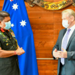 The Army Commander and the Australian High Commissioner in conversation