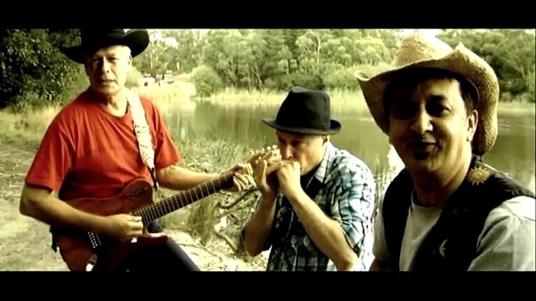 Further Down The Road – Rob Foenander & Keith Potger – by Patrick Ranasinghe