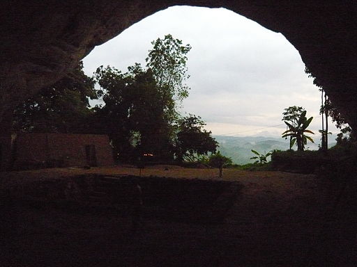 Batadombalena Cave – journey into the past By Arundathie Abeysinghe