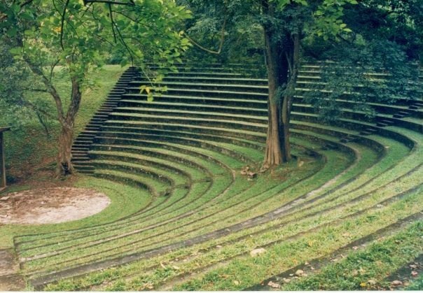 Sarachchandra Open Air Theatre - spectacular amphitheatre By Arundathie Abeysinghe