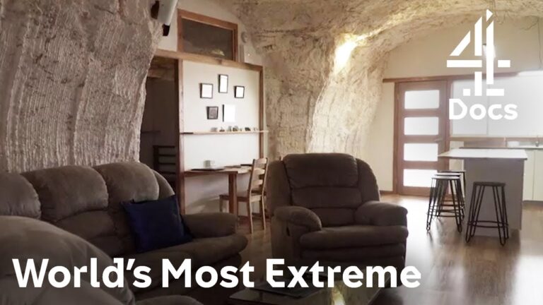 Coober Pedy  – This Is the Town Where People Live Underground