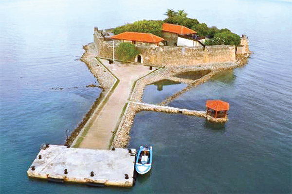 Discovering the beauty of Fort Hammenhiel-by Dishan Joseph