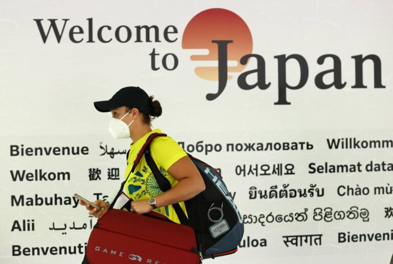 Japan eases quarantine procedures for countries including U.K. and Pakistan-BY MAGDALENA OSUMI