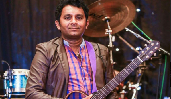 Randeer reminisces Uncle Maxwell’s ‘ever greens’ - By Sunil Thenabadu 