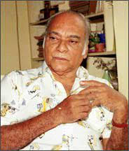 Homage to multifaceted Henry Jayasena accomplished Dramatist, Actor ,Lyricist. Translator and Author - by Sunil Thenabadu 