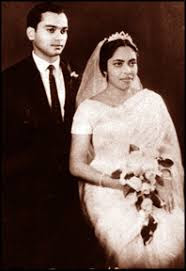 Homage to multifaceted Henry Jayasena accomplished Dramatist, Actor ,Lyricist. Translator and Author - by Sunil Thenabadu 