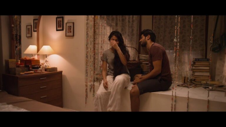 Kali Malayalam Movie – Vaarthinkalee Full Video Song | Dulquer Salmaan, Sai Pallavi