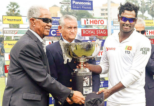 Micheal Tissera one of the finest gentleman cricketers - by Sunil Thenabadu (sports editor - eLanka)
