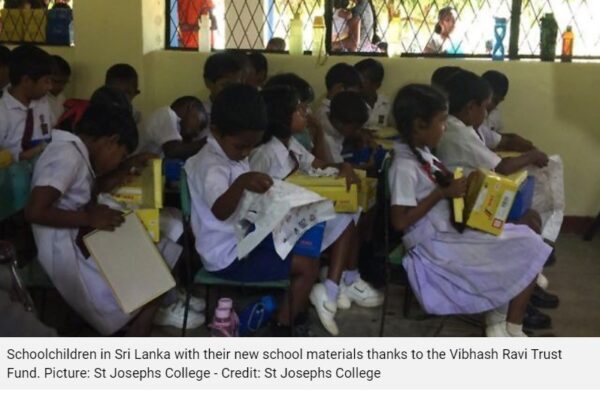 Schoolchildren in Sri Lanka