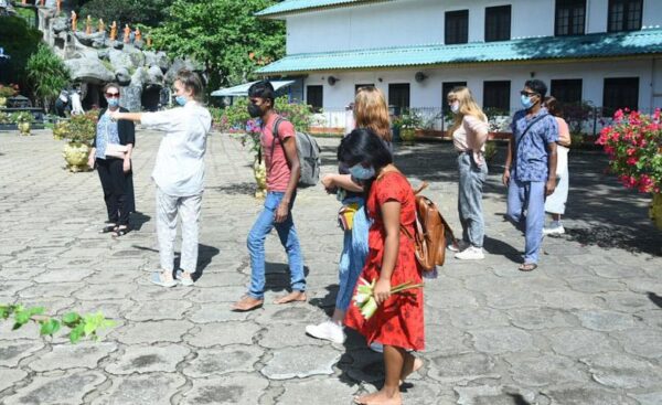 Tourists trickle in Golden Temple of Dambulla 3