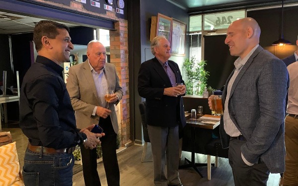 Cricket Australia CEO Nick Hockley joins Cricket officials for dinner at Upali's in Melbourne – by Johann Dias Jayasinha