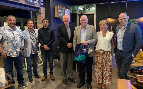 Cricket Australia CEO Nick Hockley joins Cricket officials for dinner at Upali's in Melbourne – by Johann Dias Jayasinha