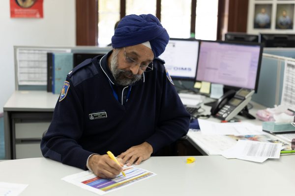 From prison cells to Sikh gurdwara how officer uses faith to help others