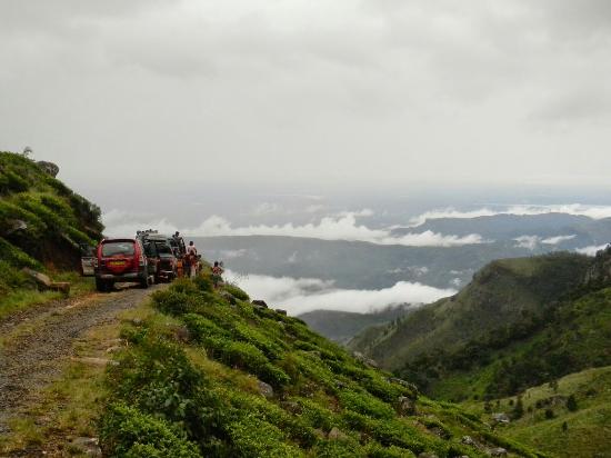 Devil’s Staircase – popular hiking adventure in Central Highlands By Arundathie Abeysinghe