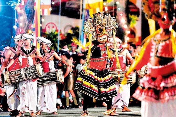 Gangaramaya Navam Perahera