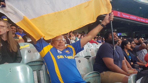 SL Drummer Joyous Jo Joe Paiva at MCG T20 Aust vs Sri Lanka Final Encounter – by Joe Paiva