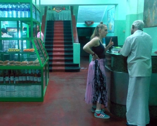 The Great Days Of Bamba – Life In The Bambalapitiya Of The Sixties & Seventies - by Asiff Hussein