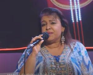 MARIAZELLE OF ‘KANDY LAMISSI’ FAME SUSTAINS STARDOM WITH UNBLEMISHED MELODIOUS VOICE  – by Sunil Thenabadu