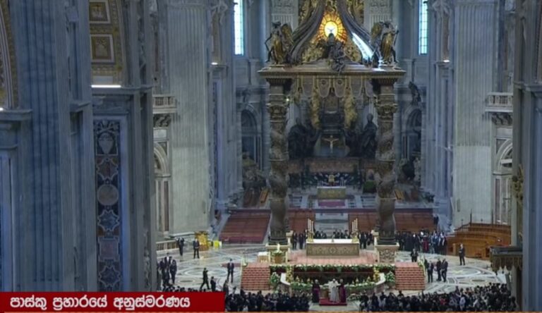 පාස්කු දේව මෙහෙය අතරතුර – පාප් වහන්සේගෙන් විශේෂ ක්‍රියාවක්-2022 – 04 – 25