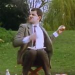 Mr Bean's ROBOT DISASTER