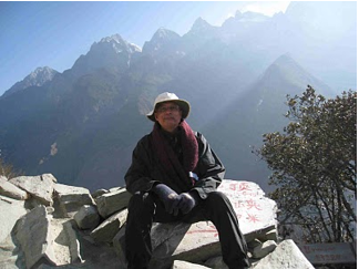 Hiking the Tiger Leaping Gorge - by GEORGE BRAINE