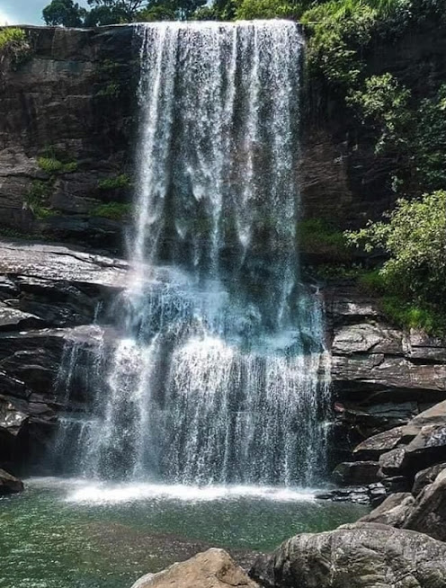 Meeyan Ella – spectacular waterfall with a history - By Arundathie Abeysinghe