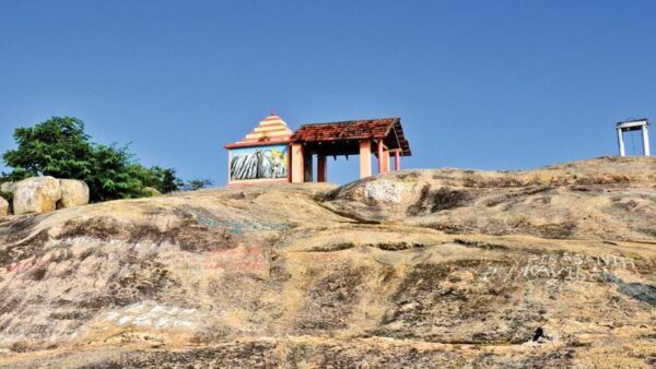 Okanda Devalaya