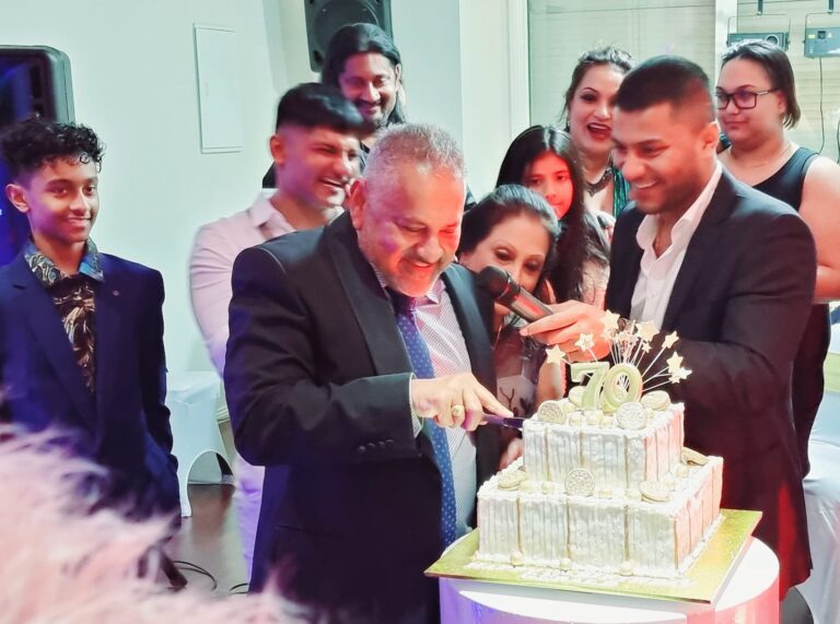 Charismatic,  effervescent and joyful personality Gerald Bulner celebrated his 70th birthday with style at the Burgher Association Hall in Clayton – by Trevine Rodrigo
