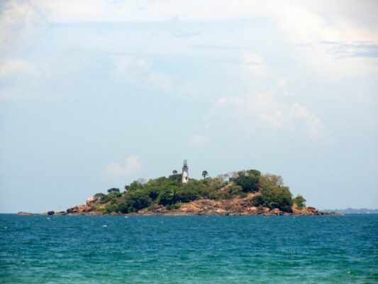Round Island Lighthouse – beacon to daring seafarers By Arundathie Abeysinghe