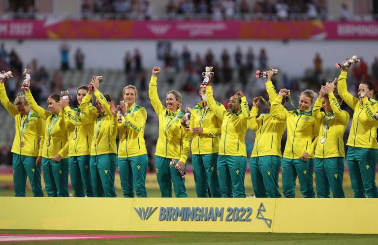 Aussies bask in golden glow of cricket’s new ‘trifecta’ – By Laura Jolly