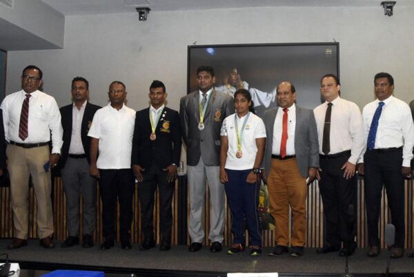 Felicitating Commonwealth Game winners