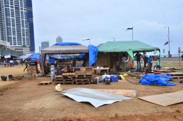 Protesters remove tents in Galle Face