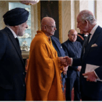 London Vihara head interacts with King Charles - By By Sujeeva Nivunhella