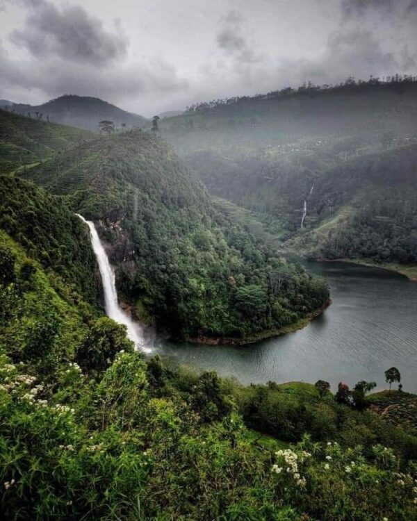 sri lankan water fall