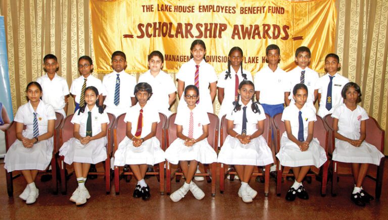 Felicitation ceremony for Grade 5 Scholarship Examination achievers Education system fails to meet job market demands – Dr. Bandula Gunawardana – BY CHAMINDA PERERA