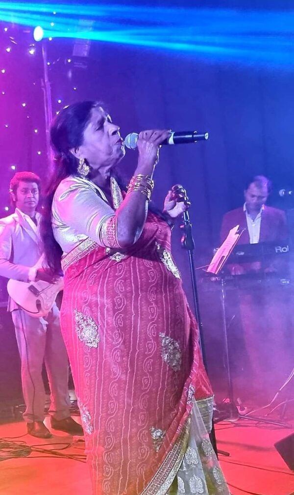 Super performance by Annesley Malawana and the Super Chimes at the Lions Club spectacular BY TREVINE RODRIGO IN MELBOURNE