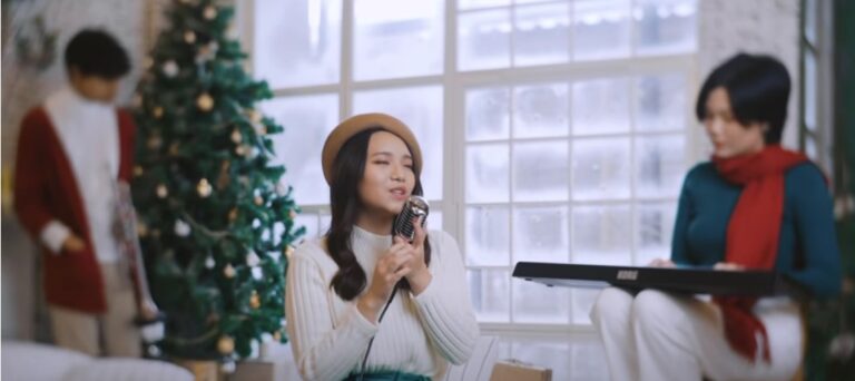 Christmas Medley (White Christmas, Let It Snow, All I Want for Christmas Is You & More) – Mild Nawin