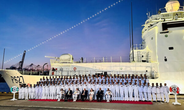 Sri-Lanka-Navy-Ship-Vijayabahu