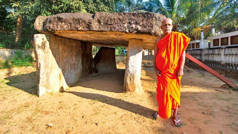 Prehistoric dolmen in Padavigampola-BY MAHIL WIJESINGHE