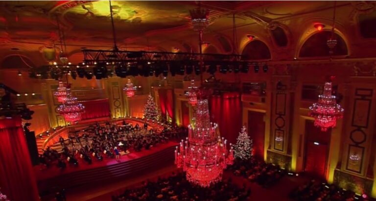 Helene Fischer | Feliz Navidad (Live aus der Hofburg Wien)