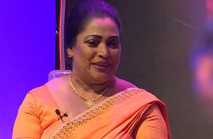 Visharada Pradeepa Dharmadasa award winning actress and vocalist a role model to all artistes never profited from husband politician’s high-ranking positions to date – by Sunil Thenabadu