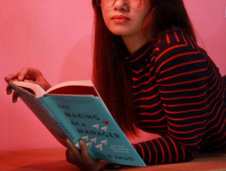 Karunatilaka’s Booker Prize Explorations of the Sri Lankan World-by Michael Roberts